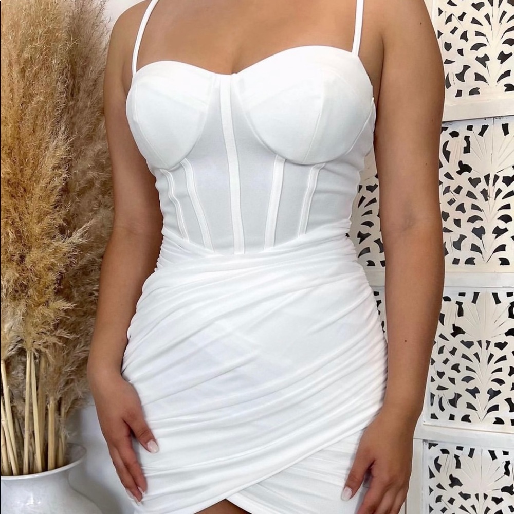 Lulus Small white dress